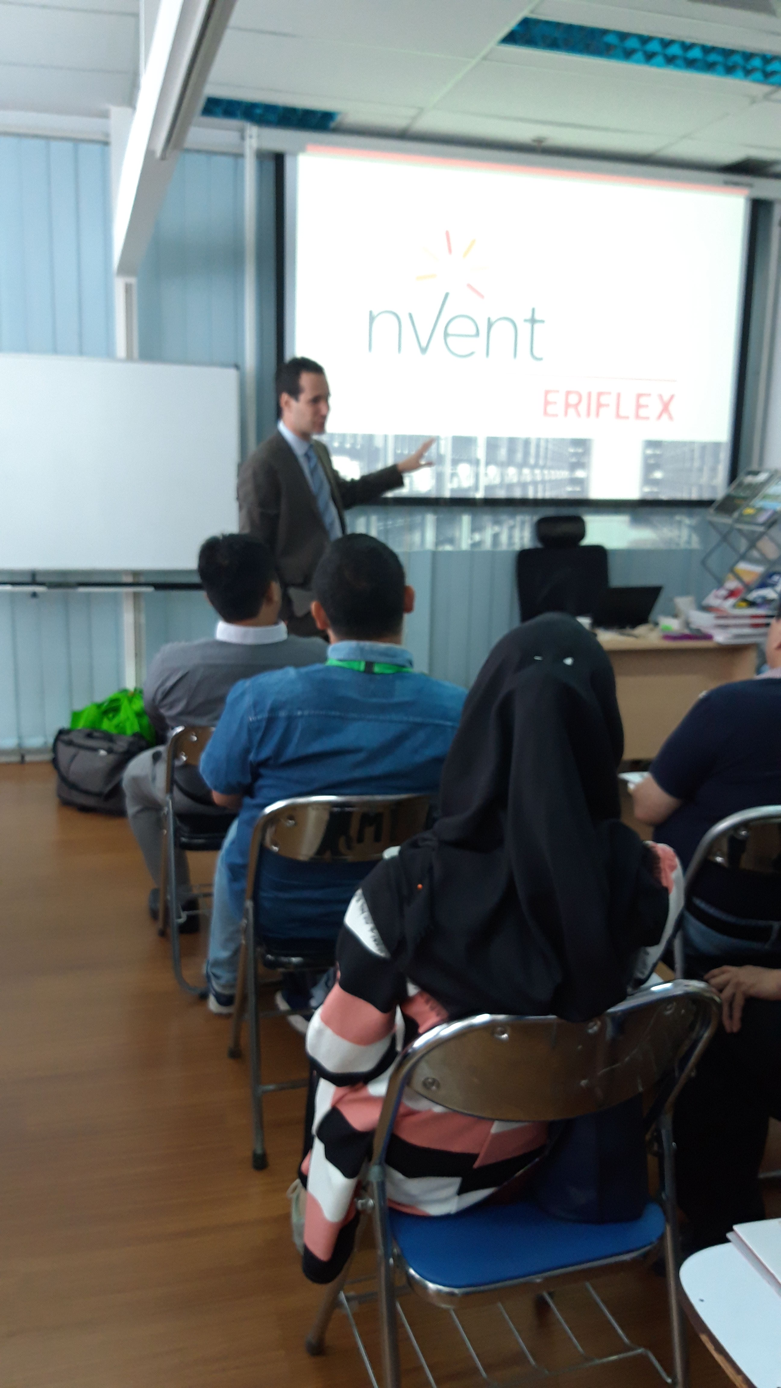 2019-SEMINAR "INTRODUCTION TO NVENT ERIFLEX Solutions for switchboard and other LV electrical equipment manufacturers"